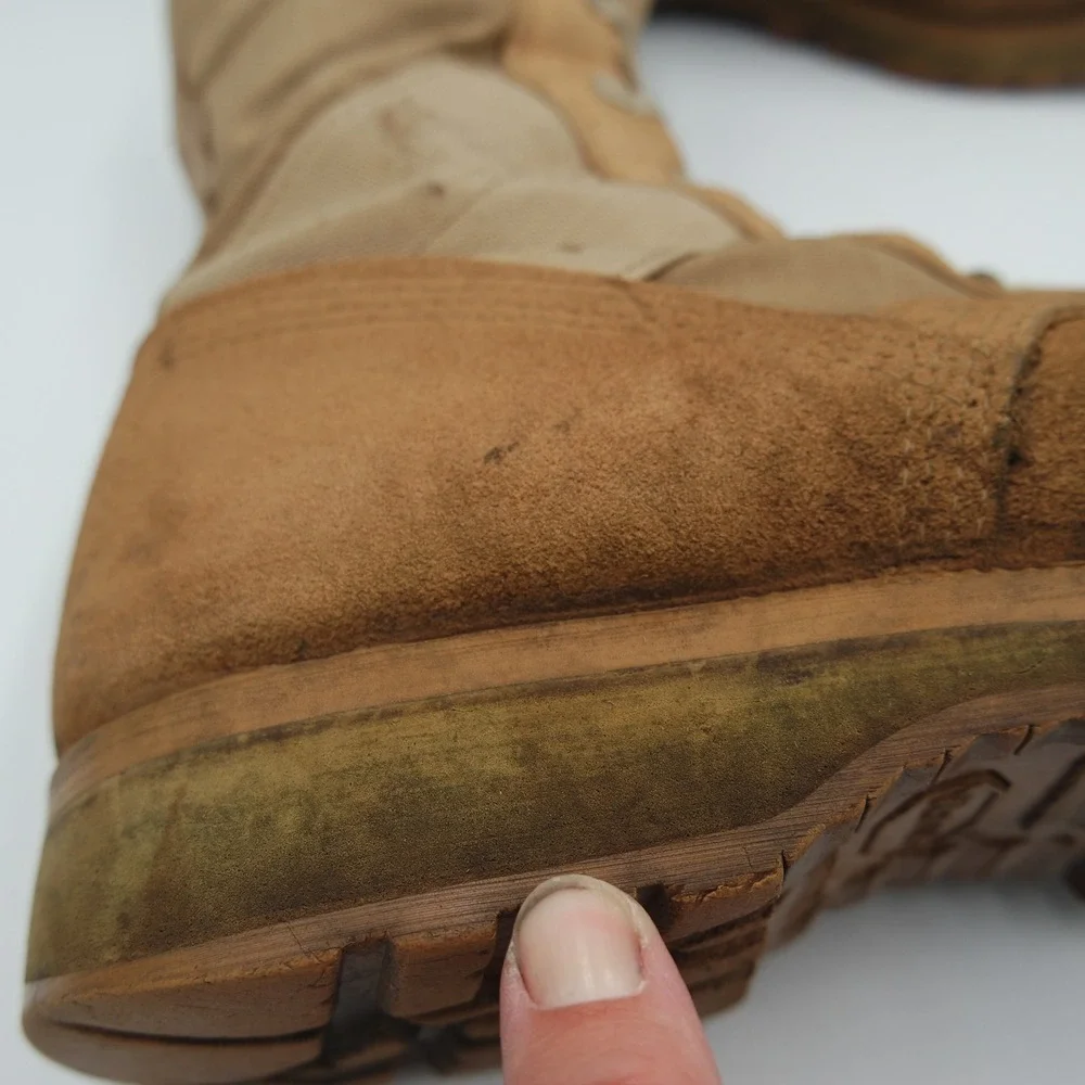 US ARMY 90s Desert Tan Hot Weather Combat Boots Vibram Suede Leather Mens 11